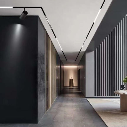 SPOT ORIENTABLE – Rail Magnétique